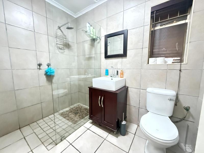 4 Bedroom Property for Sale in Bergzicht Western Cape